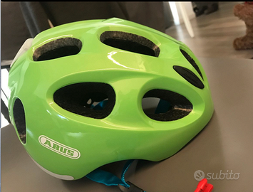 UVEXtg48/54CASCOelmettoBICICLETTAqualitàRETAIL110€