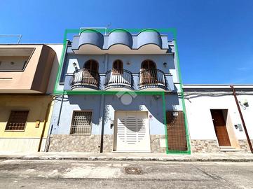 CASA SEMINDIPENDENTE A MESAGNE