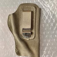 FONDINA PISTOLA IN RENNA CAMOSCIO COLORE BEIGE 