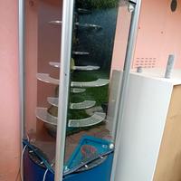 Vetrinetta girevole per modellismo