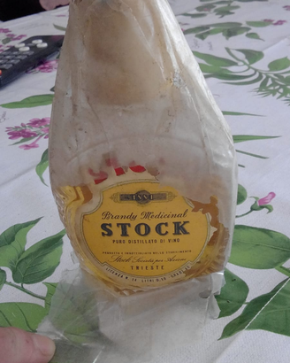 Stock bottiglia 0,10 litri