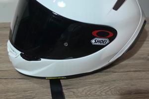 Casco shoei