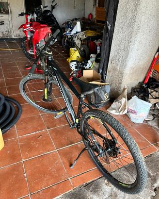 rockrider st 530
