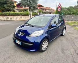 Peugeot 107 1.4 HDi 5p. Plaisir