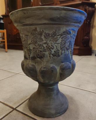 vaso anfora da giardino decorato a rilievo 