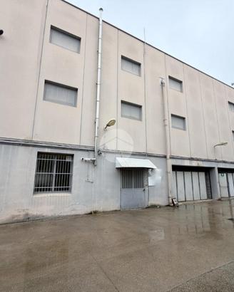 CAPANNONE A CAPRIANO DEL COLLE