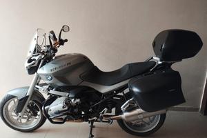  BMW. R1200R 