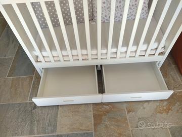 Lettino con sponde Ikea