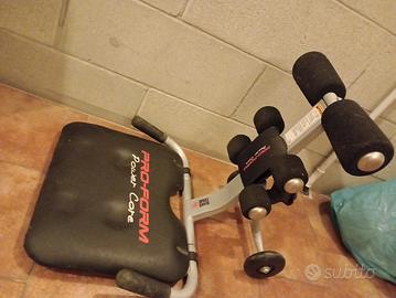 attrezzo per addominali 