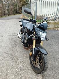 Honda Hornet - 2007 Valuto offfrte per trasloco