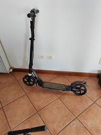 monopattino per ragazzi 