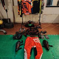 Protezioni e vestiario Cross