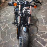 Harley Davidson sportster 1200 forty eigth
