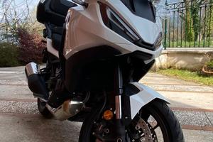 Honda NT 1100 DCT