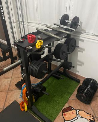 Palestra: pesi, bilanceri, manubri, portapesi