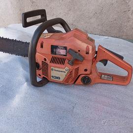 motosega Husqvarna 136