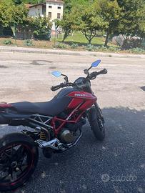 Ducati hypermotard 1100cc