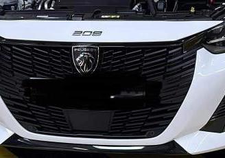 New Peugeot 208 GT Line in ricambio