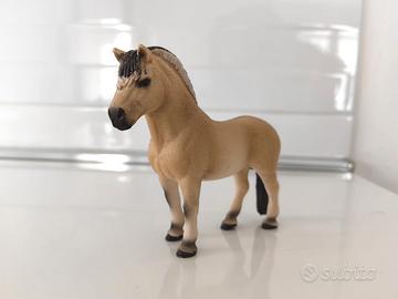 Stallone Fjord Schleich