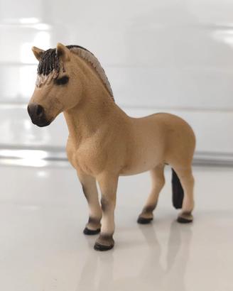 Stallone Fjord Schleich