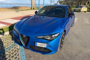 Alfa Romeo Giulia 2.2 jtdm 210CV AT8 AWD Q4 Veloce