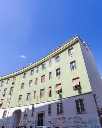 MONOLOCALE A ROMA