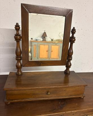 Specchiera in legno massello di noce