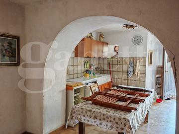 Casa Indipendente Venafro [VA NRMB56-87-C86VRG]
