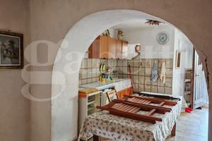 Casa Indipendente Venafro [VA NRMB56-87-C86VRG]