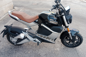 Miku super nuovo da immatricolare