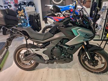 Cf Moto 700MT