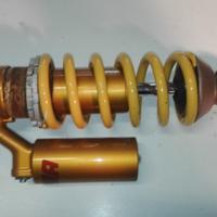 Monoammortizzatore Showa per Ducati 748-916-996