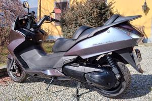 Honda Silver Wing 400