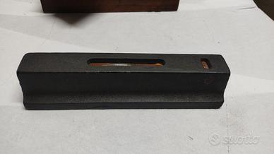 Livella di precisione a bolla d'aria 