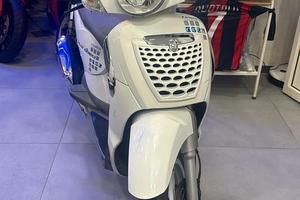Aprilia Scarabeo 125 Ie