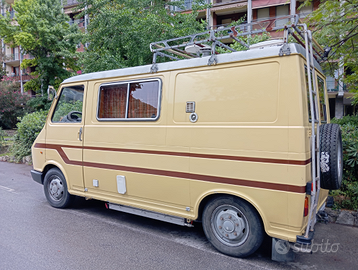 Camper fiat 242 permuto anche con oro