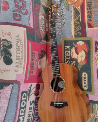chitarra GS mini Taylor koa 