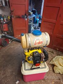 soffiatore con motore potente 