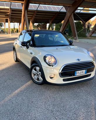 Mini 1.5 Cooper D 5 porte