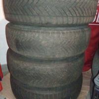 4 gomme termiche su cerchio fiat punto evo