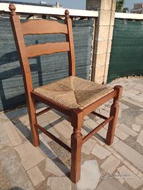 sedie con seduta impagliata