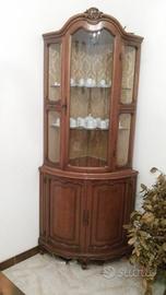 Mobile angoliera con vetrina