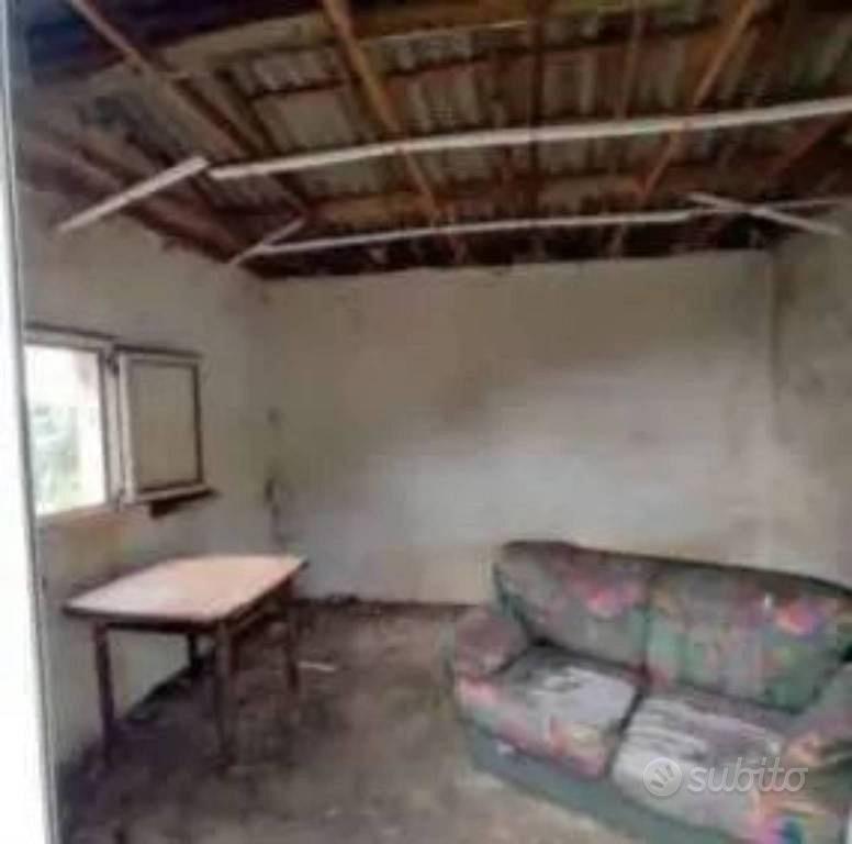 Immobile in asta di 39085 m² a Lentini - Altro
