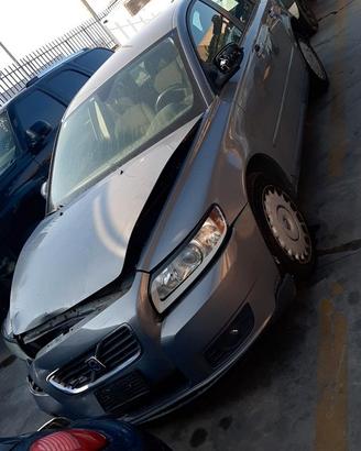 Ricambi pert VOLVO V50