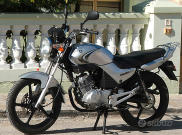 Yamaha YBR125