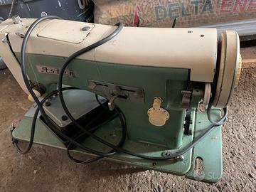 Antica macchina da cucire