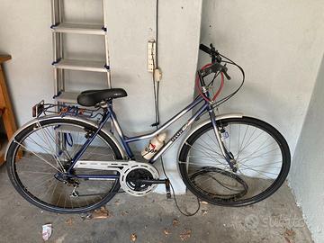 bicicletta pari a nuovo