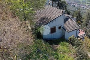 VILLA SINGOLA A SERRONE