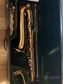 Sax batitono Loudwes Indiana USA