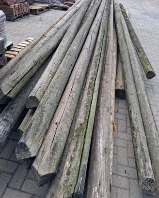 Pali legno luce Enel